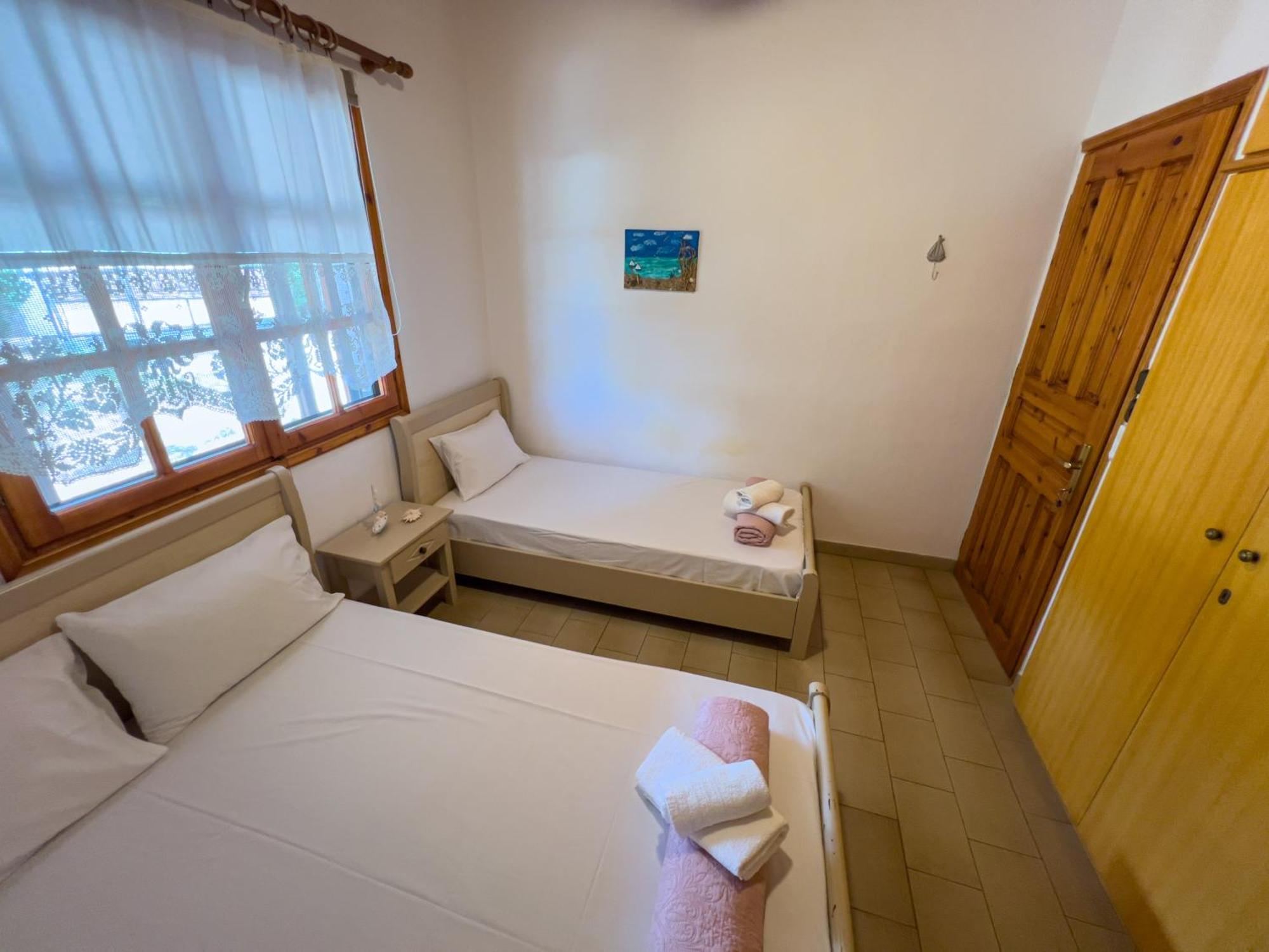 Pine Beach House สกาลา กัลลีราคิส ภายนอก รูปภาพ